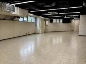 Office塩ビタイル張替え Before
