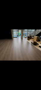 Officeウッドタイル張替え After